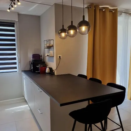 Apartment Le Monti Proche Meett, Aeroport Blagnac, Airbus, Golf International De Seilh